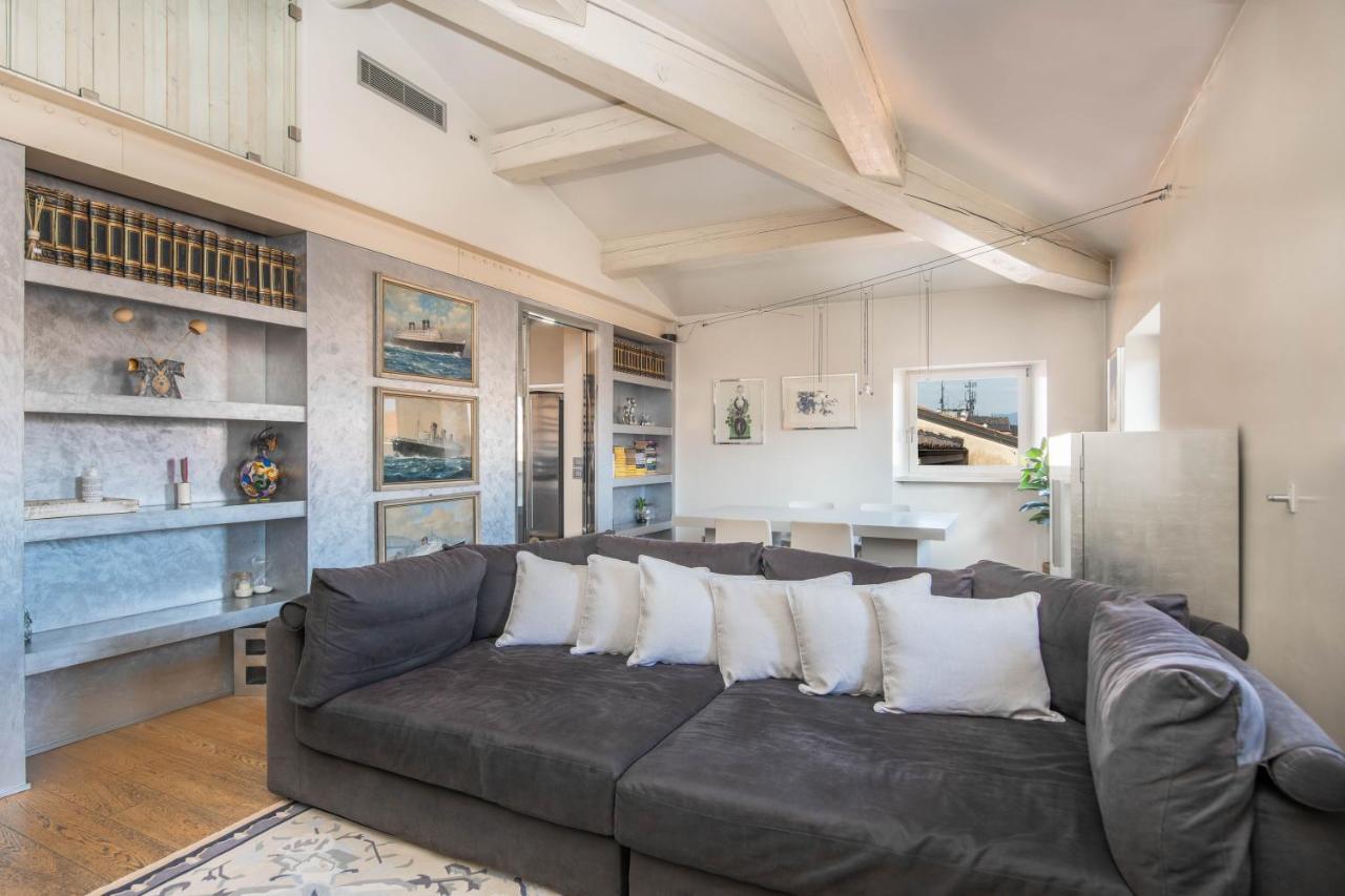 Stunning Top Floor Flat In The Heart Of Verona Exterior photo