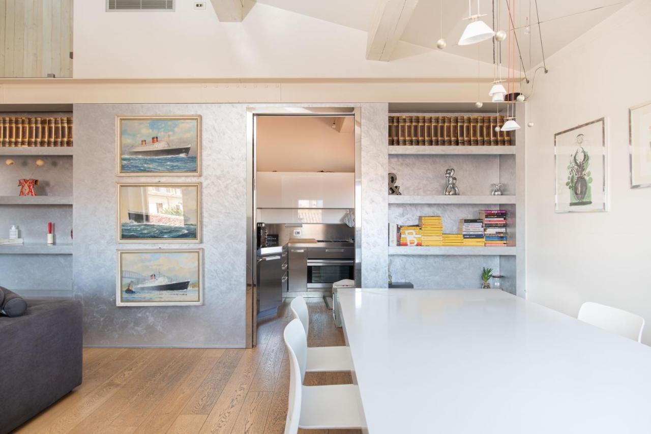 Stunning Top Floor Flat In The Heart Of Verona Exterior photo